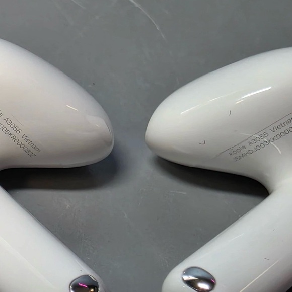 AirPods  4 - Picture 8 of 10